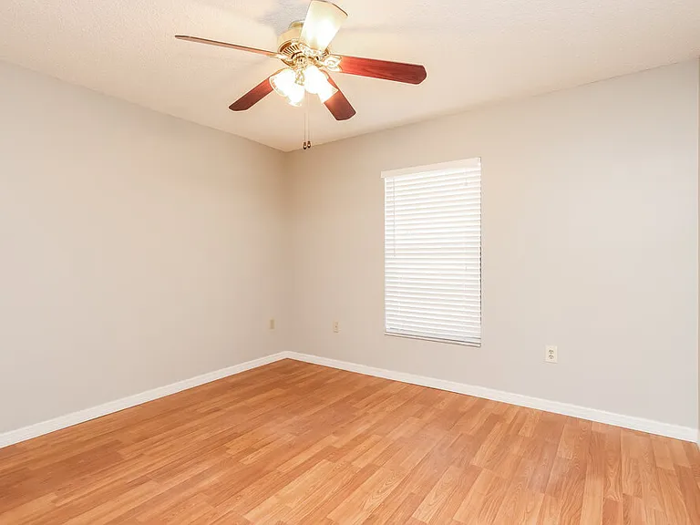 4913 Ithaca Ln — Photo 11