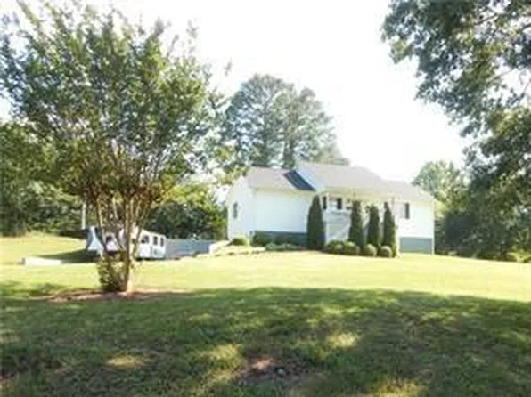 227 Bud Hardy Rd SE, Calhoun, GA 30701