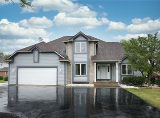 199 Windmill Trl, Rochester, NY 14624