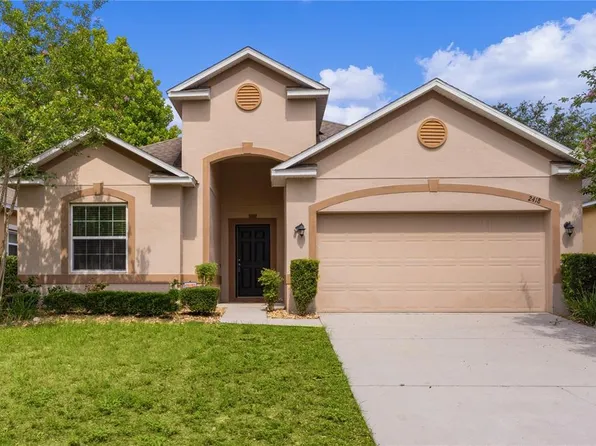2418 Norwood Pl, Tavares, FL 32778