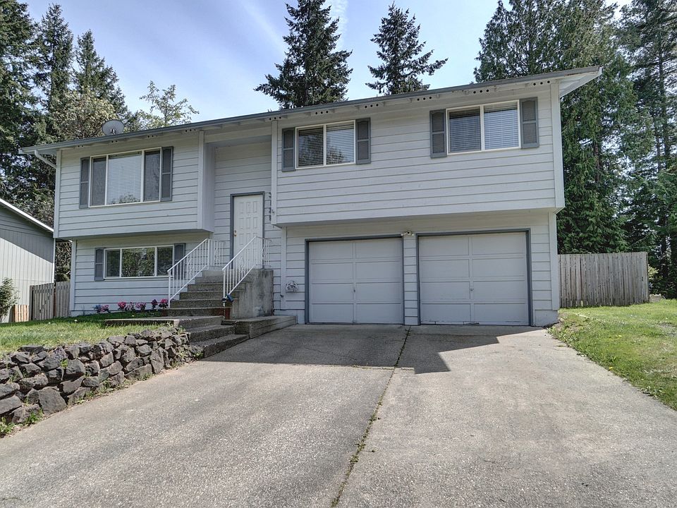 1st image of 3125 Aegean Blvd NE