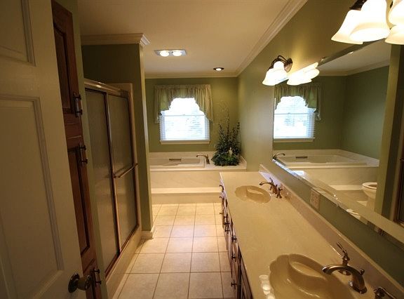 5th image of 2246 W Skyview Dr