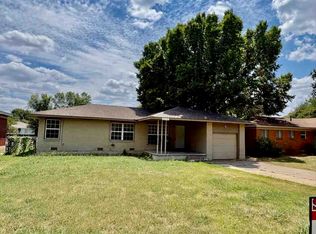 2318 NW Lincoln Ave, Lawton, OK 73505