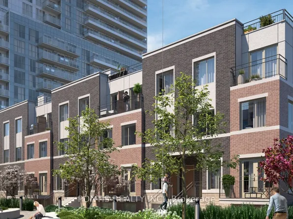 141 Honeycrisp Cres #200, Vaughan, ON L4K 0N7