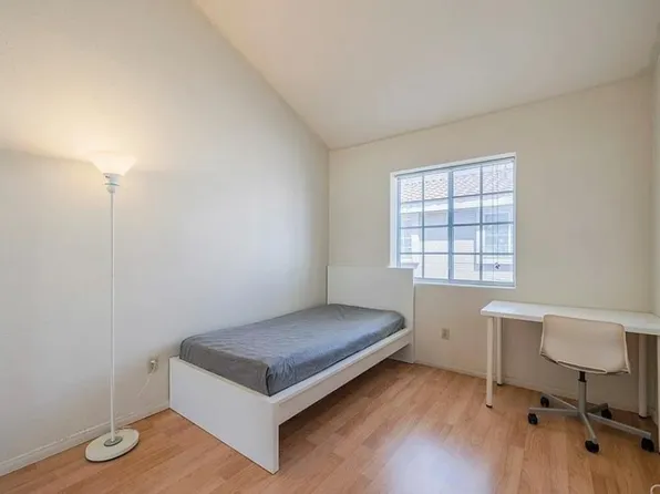 1743 W 149th St Unit B, Gardena, CA 90247