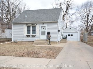 402 8th Ave NW, Rochester, MN 55901