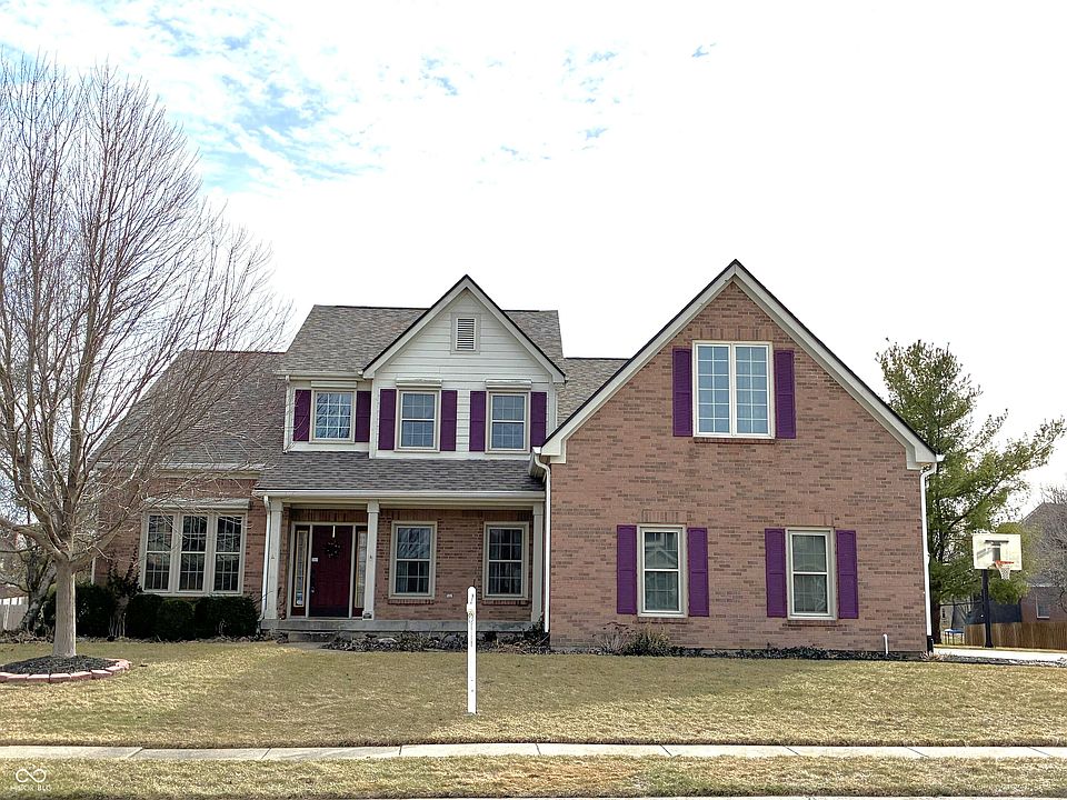 1st image of 370 Shades Ct
