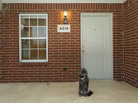 4th image of 4019 China Elm Dr