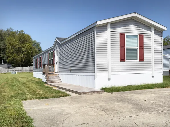 2-911 Hale Rd, Shelbyville, IN 46176