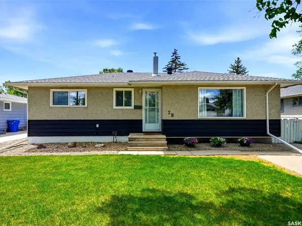 28 Cameron CRESCENT, Regina, SK S4S 2X2