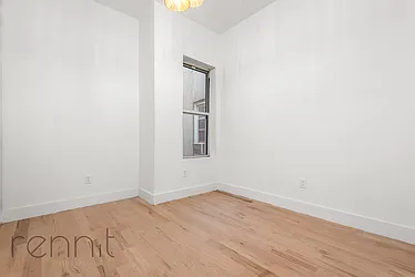 Rented by Rennit Inc.