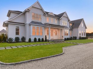 466 Edge Of Woods Rd, Water Mill, NY 11976