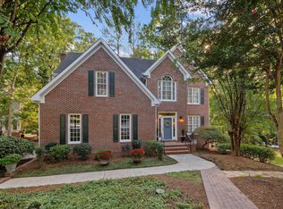 103 Parkgrove Ct, Cary, NC 27519