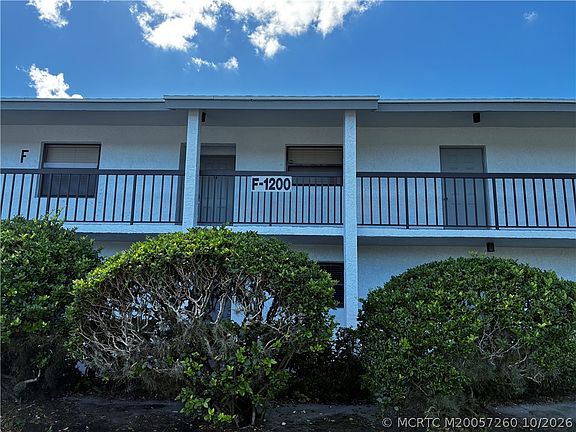 2nd image of 1200 SE Parkview Pl APT F6