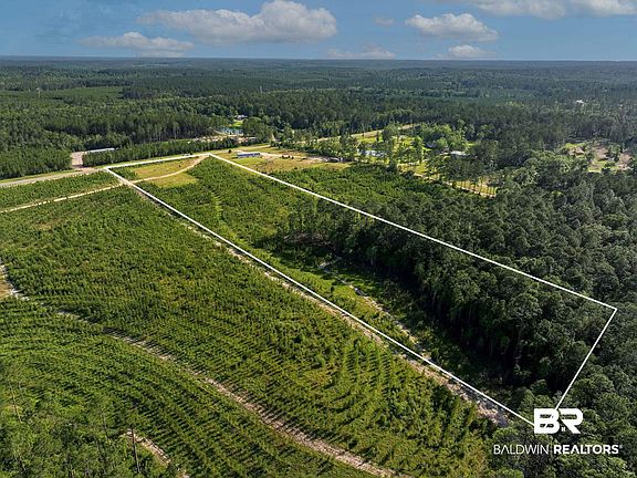 5th image of 18689 Horseneck Rd