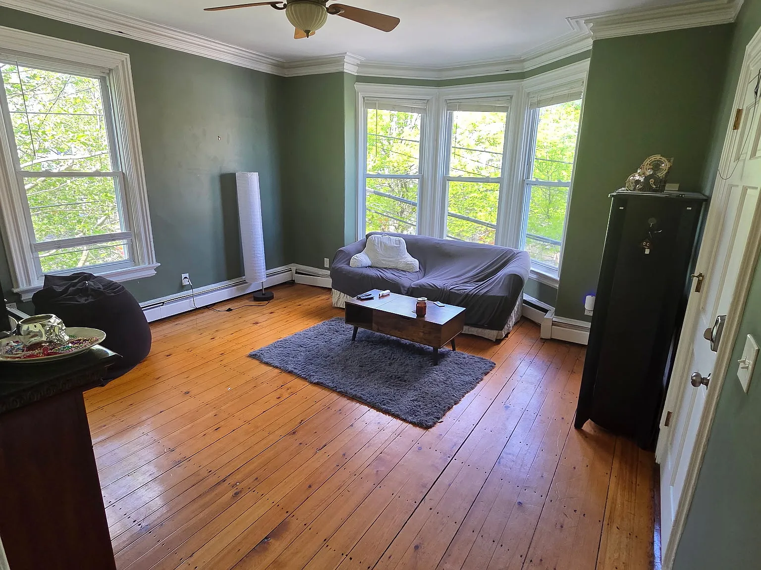 4 bed, 2000 sqft, $995 — Photo 4