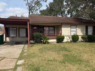 5933 Southgood St, Houston, TX 77033