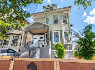571 Walnut St, Elizabeth, NJ 07201