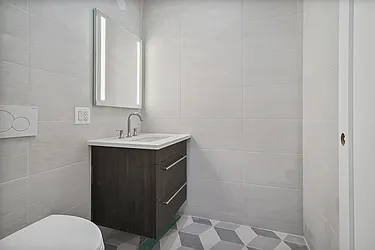 Sold by Avenue Sotheby's International Realty