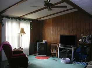 1 Golden Pond Est, Akron, NY 14001