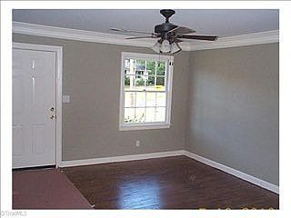 4th image of 1930 Woodside Dr