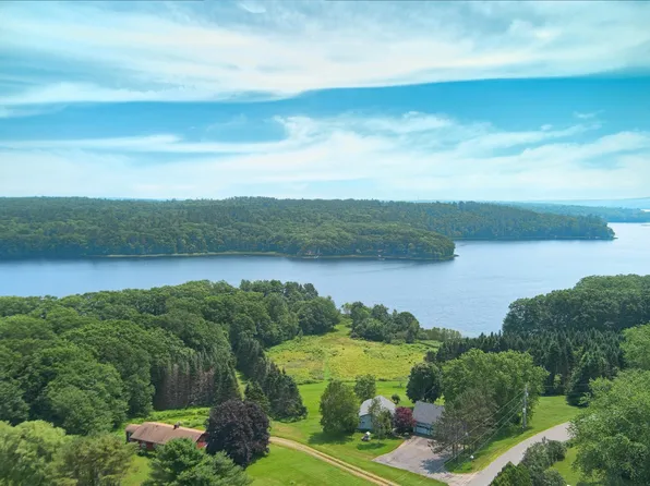 883 N Pond Road, Warren, ME 04864