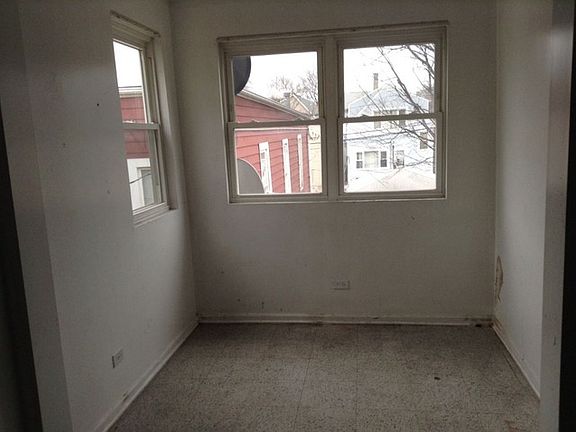 2nd image of 1710 N Kedvale Ave