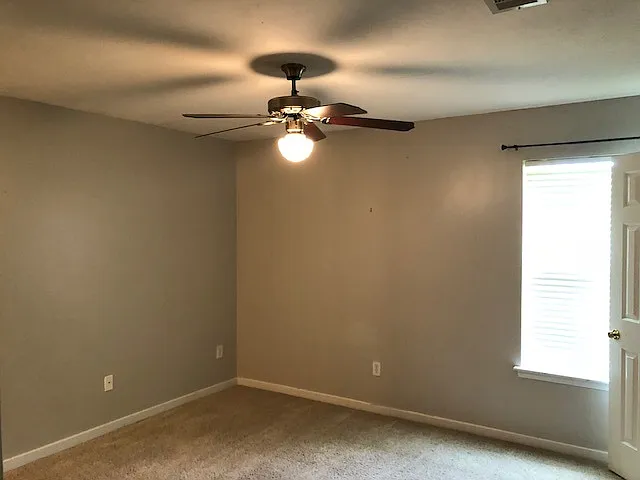 310 Evergreen Way — Photo 6