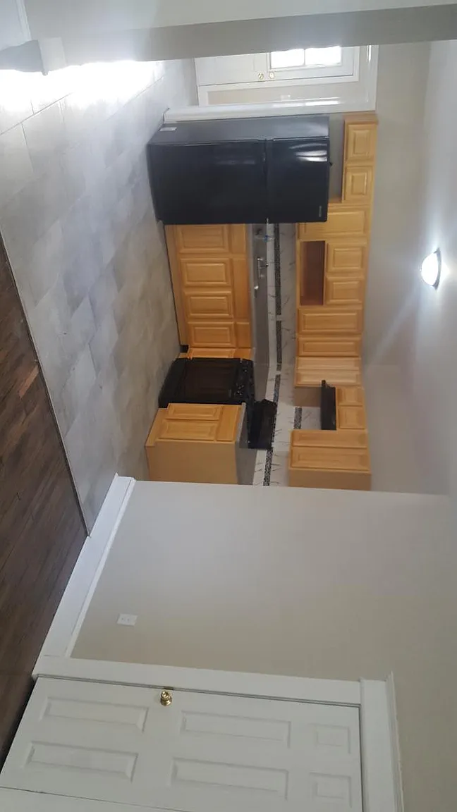 109 Columbia Ave photo 1