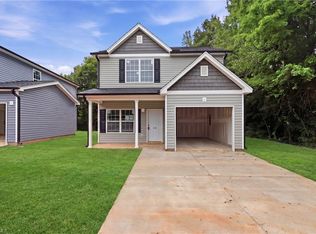 460 Sanford Ave, Mocksville, NC 27028