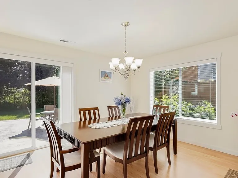 8824 Swenson Ave SE — Photo 7