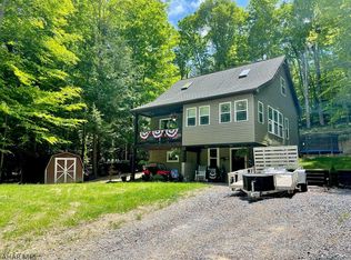 211 Red Oak Rd, Flinton, PA 16640