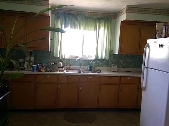 4th image of 4318 Annapolis Ave