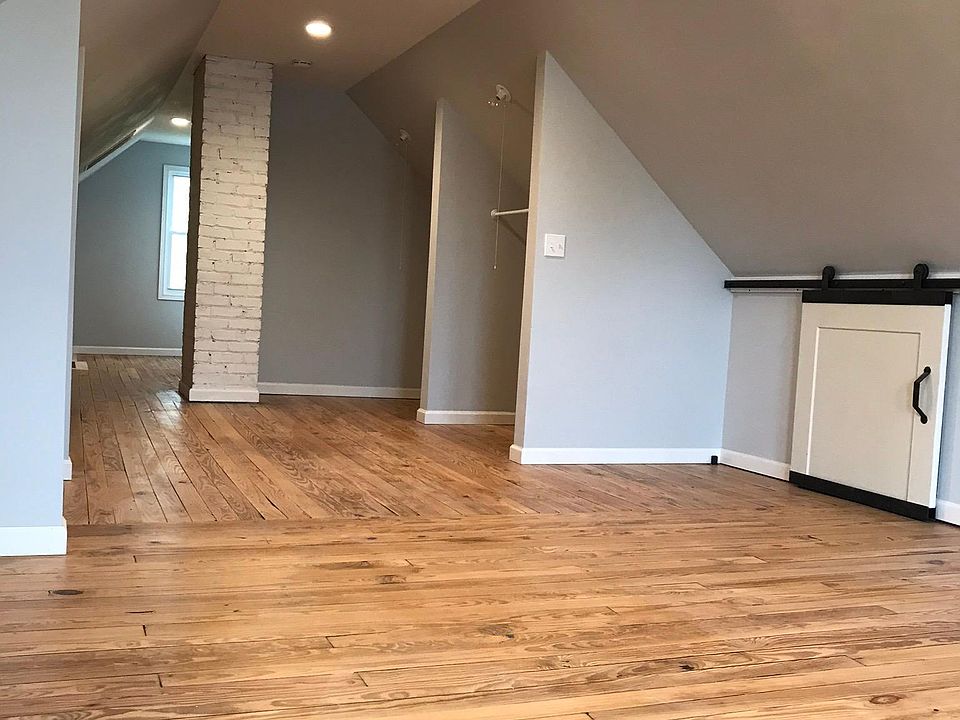1st image of 2213 Elbur Ave #2215