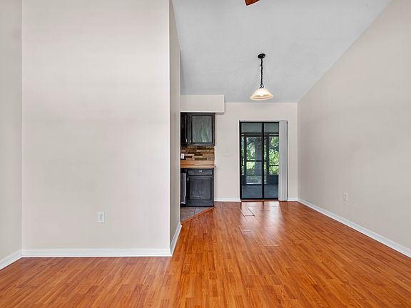 4th image of 2785 Alice Blvd