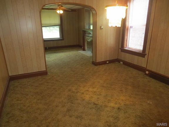 3rd image of 4235 Red Bud Ave