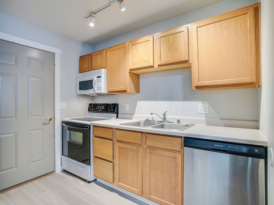 805 Angel Ct Apartment Rentals Holmen, WI Zillow