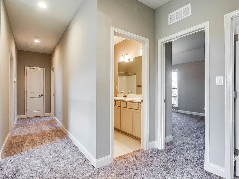 206 Belden Trl — Photo 19