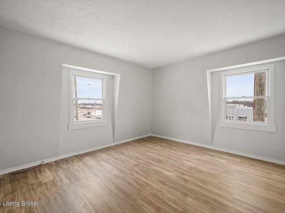 4th image of 9614 Westport Rd APT 9