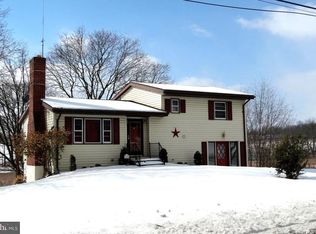 14 Turnpike Rd, Newburg, PA 17240