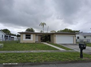 9410 NW 24th Pl, Pembroke Pines, FL 33024