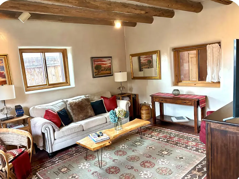 1 bed, 1000 sqft, $3,000 — Photo 2