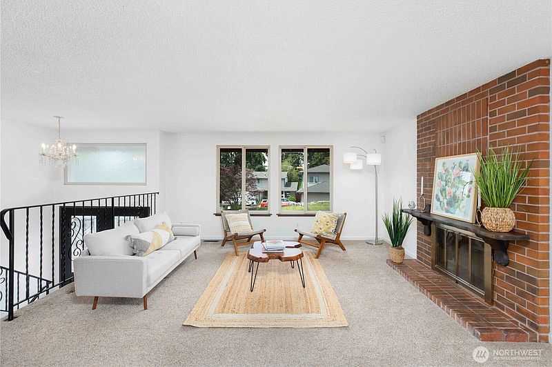 4th image of 5194 Granada Place SE