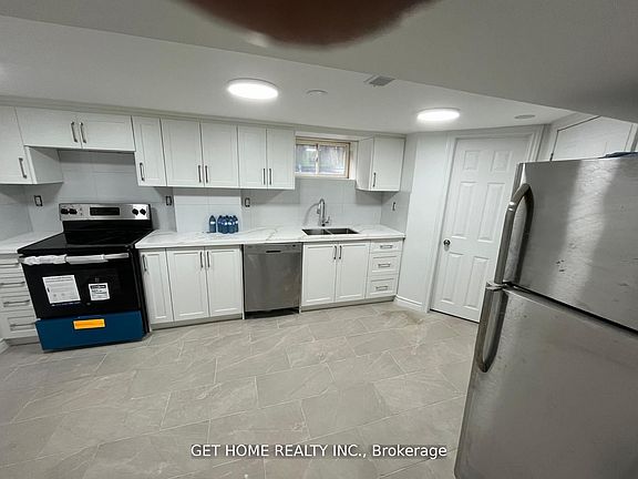 3rd image of 116 Southlawn Ave #Basement