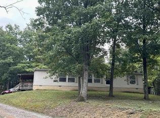 411 Dollar Ln, Bunker Hill, WV 25413