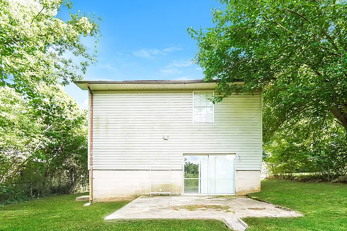 113 Avalon Ave — Photo 10