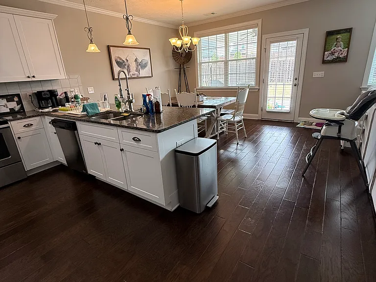 926 Glenhaven Dr — Photo 3