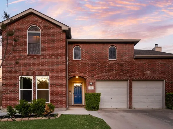 4125 Capstone Dr, Fort Worth, TX 76244