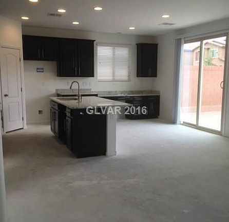 5th image of 528 Stonegate Meadow Ave