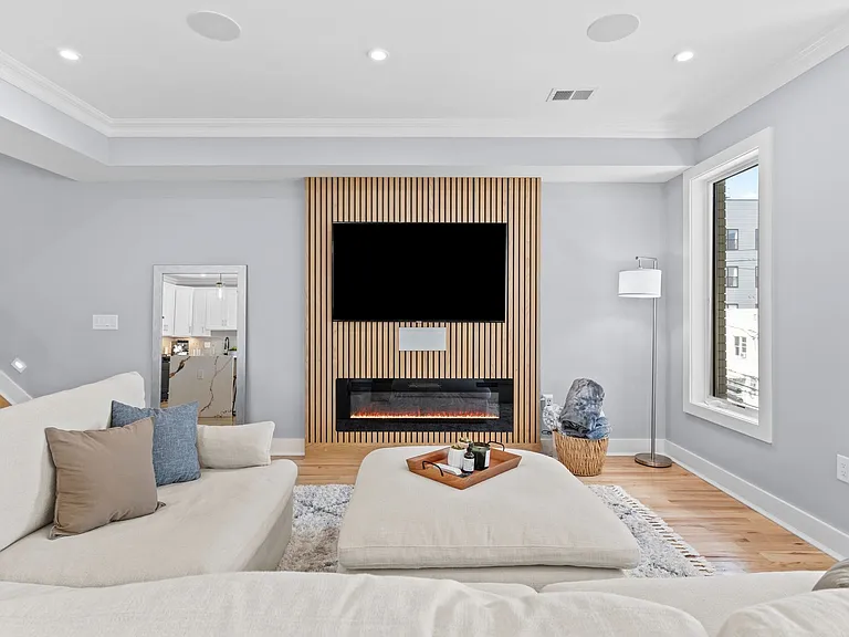 335 Virginia Ave — Photo 24